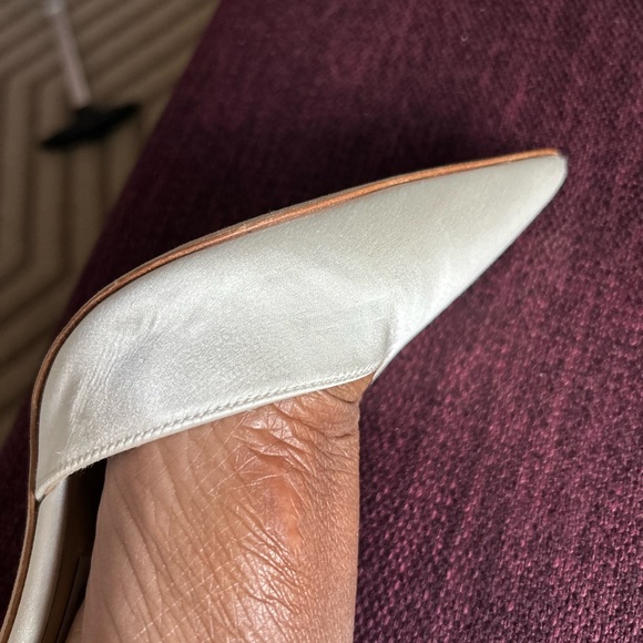 Absolutely beautiful Jimmy Choo Saeda 100MM Suede Pumps size 37 - Picture 14 of 15